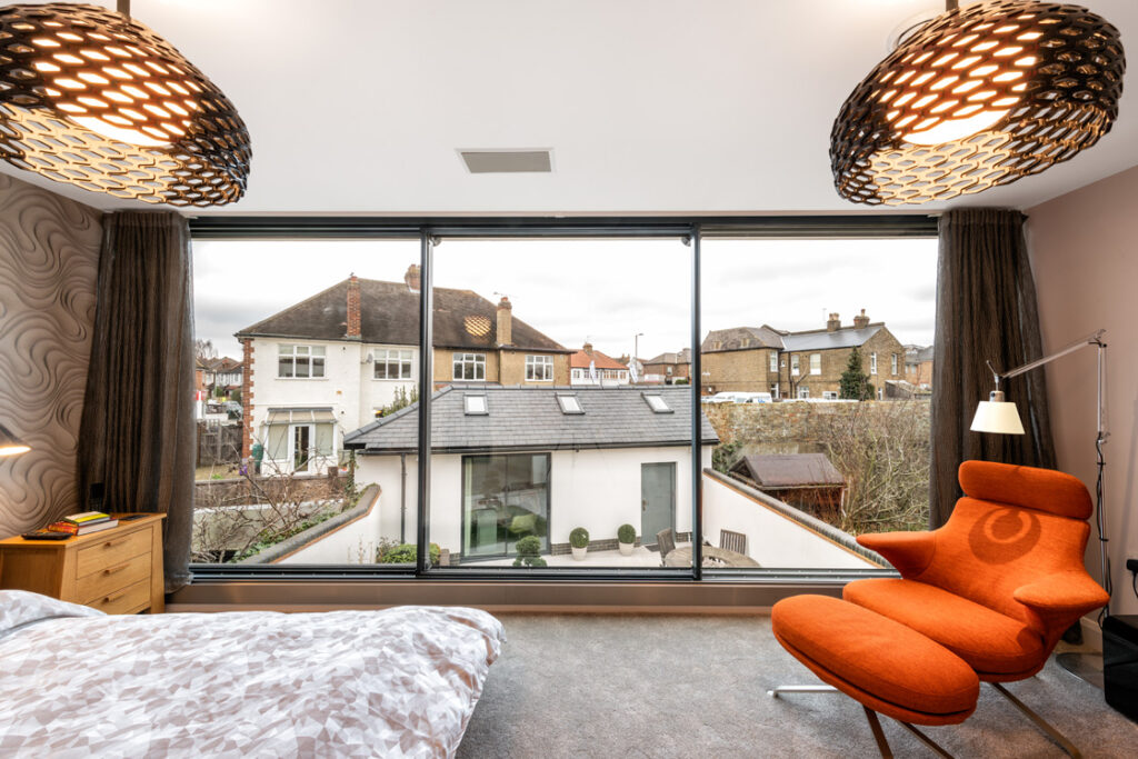 7 Westbury Road, New malden, Surrey, KT3 by Joas Souza Photographer